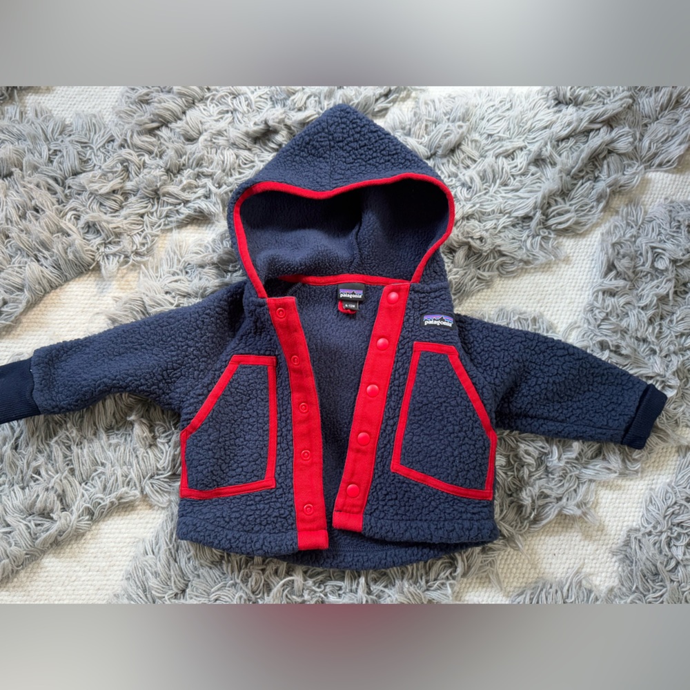 Patagonia - blue and red fleece - 6-12M